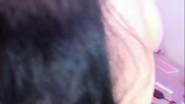 Image 6 of cherries_and_wine_ Stream on Chaturbate on 1 month ago