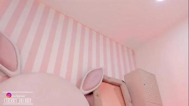 Image 11 of cherry_blond_ Stream on Chaturbate on 1 month ago