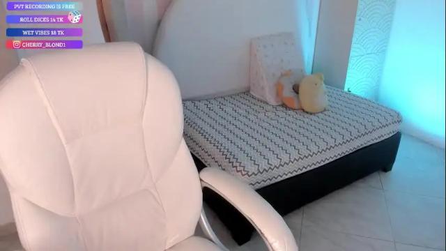 Thumbnail 3, cherry_blond_'s Stream at Chaturbate, 22 days ago