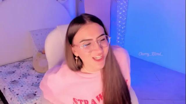 Image 4 of cherry_blond_ Stream on Chaturbate on 3 months ago