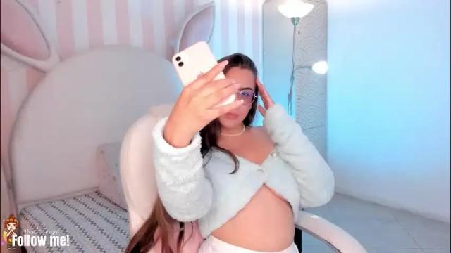 Thumbnail 1, cherry_blond_'s Stream at Chaturbate, 22 days ago