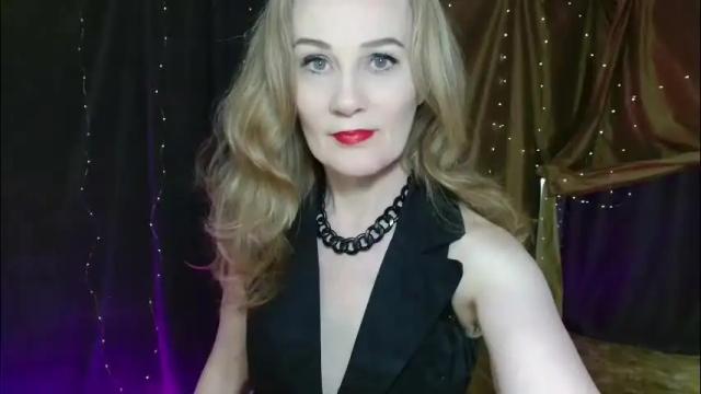Image 4 of cherry_blossomsx Stream on Chaturbate on 10 days ago