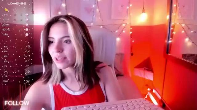 Image 4 of cherry_bom969 Stream on Chaturbate on 14 months ago