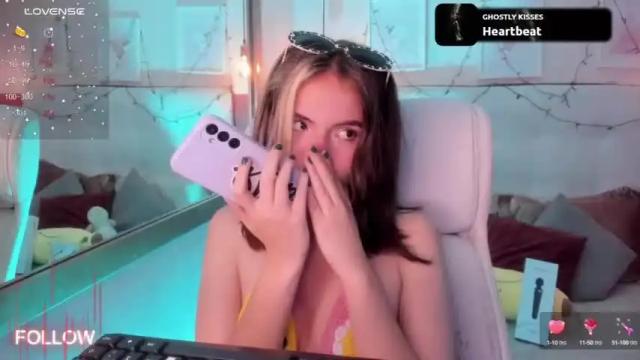 Image 3 of cherry_bom969 Stream on Chaturbate on 13 months ago