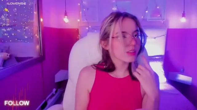 Image 6 of cherry_bom969 Stream on Chaturbate on 13 months ago