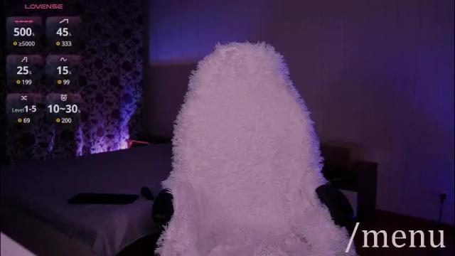 Image 6 of cherry_bombs Stream on Chaturbate on 3 months ago