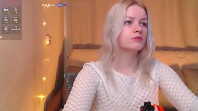 Image 2 of cherry_night666 Stream on Chaturbate on 1 month ago