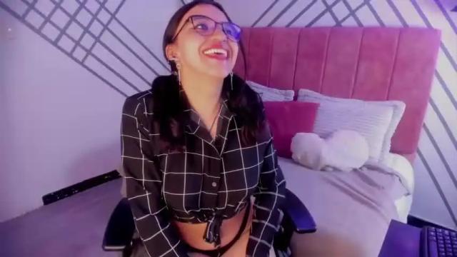 Image 3 of cherry_quartz Stream on Chaturbate on 20 months ago
