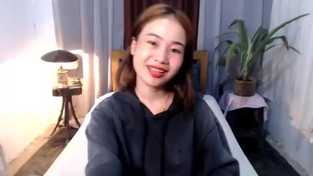 Image 10 of cherry_red24 Stream on Chaturbate on 16 months ago