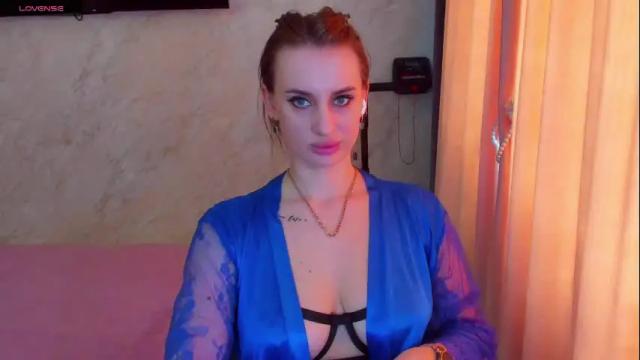 Image 7 of cherry_starrr Stream on Chaturbate on 1 month ago