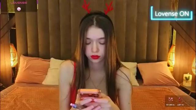 Image 3 of cherry_wipe Stream on Chaturbate on 1 month ago