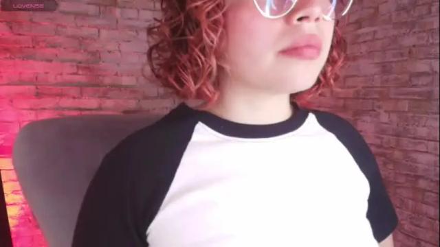Image 7 of cherry_xoxx Stream on Chaturbate on 15 days ago