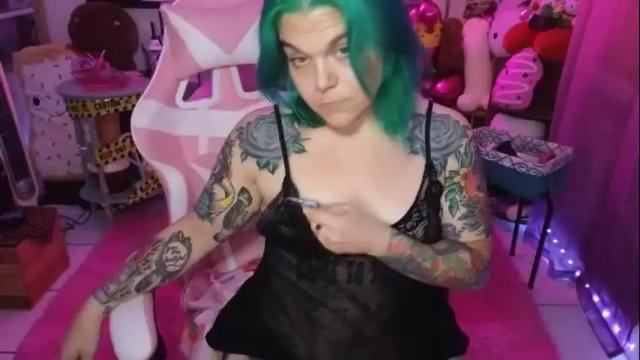 Image 4 of cherryb0mbb0mb Stream on Chaturbate on 24 days ago