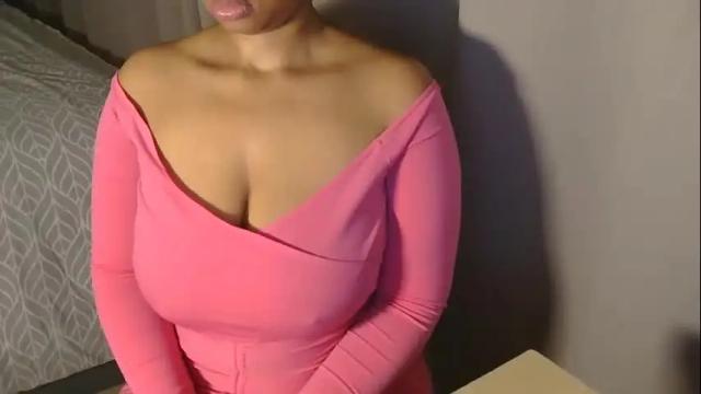 Image 2 of cherrybabexx Stream on Chaturbate on 1 month ago