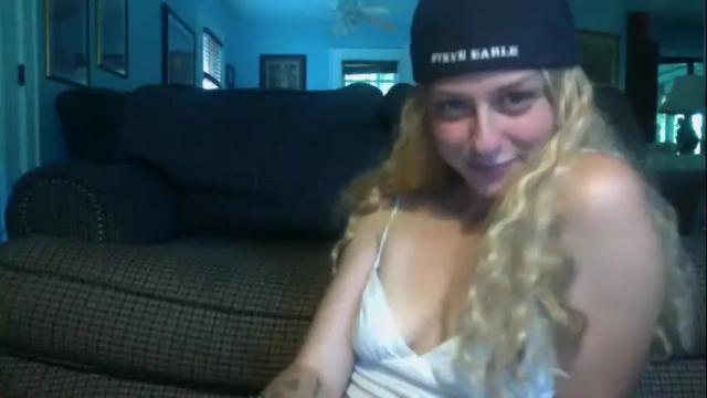 Image 2 of cherryblushxo Stream on Chaturbate on 1 month ago