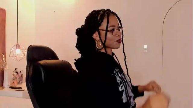 Thumbnail 2, cherrybr_'s Stream at Chaturbate, 1 month ago