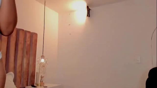 Image 10 of cherrybr_ Stream on Chaturbate on 13 days ago