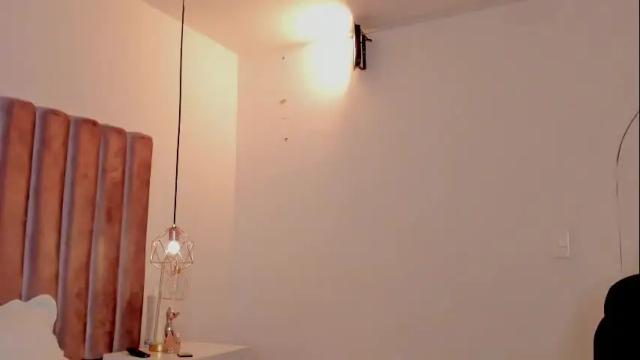 Image 11 of cherrybr_ Stream on Chaturbate on 13 days ago