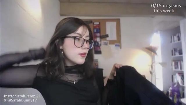 Image 2 of cherrybunny21 Stream on Chaturbate on 4 months ago