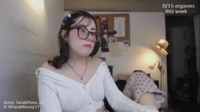 Image 3 of cherrybunny21 Stream on Chaturbate on 3 months ago