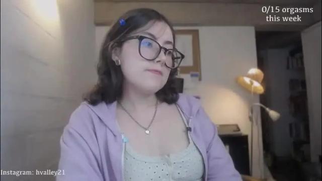 Image 3 of cherrybunny21 Stream on Chaturbate on 1 month ago