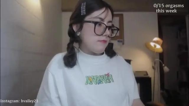 Image 2 of cherrybunny21 Stream on Chaturbate on 1 month ago