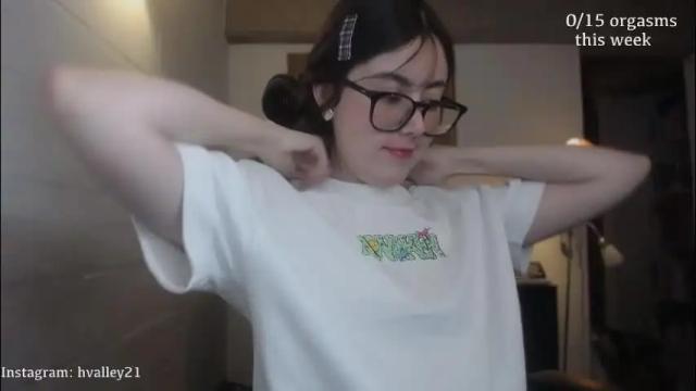 Image 4 of cherrybunny21 Stream on Chaturbate on 1 month ago