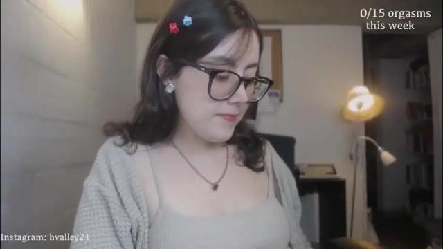 Image 4 of cherrybunny21 Stream on Chaturbate on 1 month ago