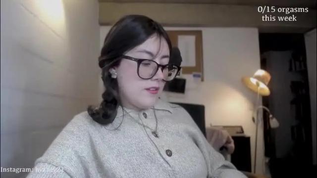 Image 7 of cherrybunny21 Stream on Chaturbate on 1 month ago