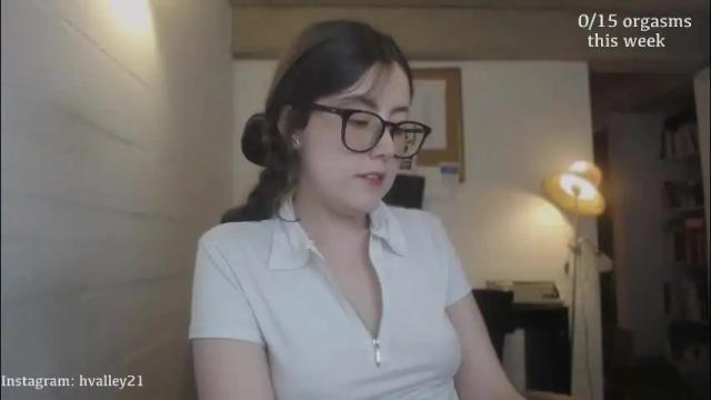 Image 6 of cherrybunny21 Stream on Chaturbate on 16 days ago