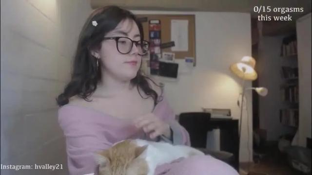 Image 12 of cherrybunny21 Stream on Chaturbate on 12 days ago