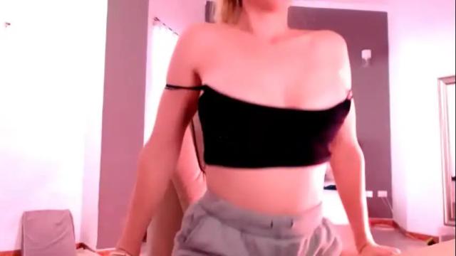 Image 8 of cherrycoloured Stream on Chaturbate on 15 days ago