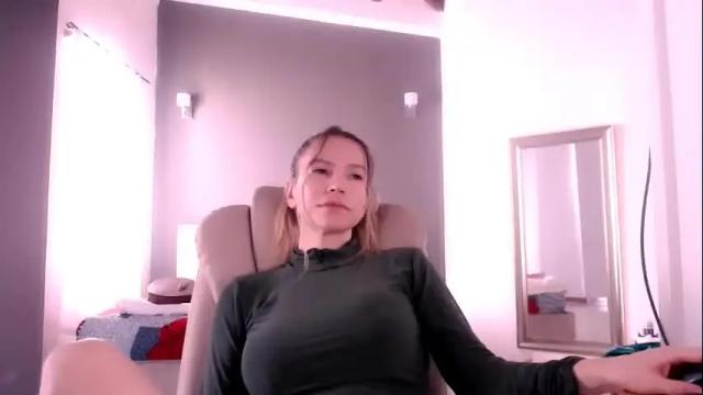 Image 11 of cherrycoloured Stream on Chaturbate on 6 days ago