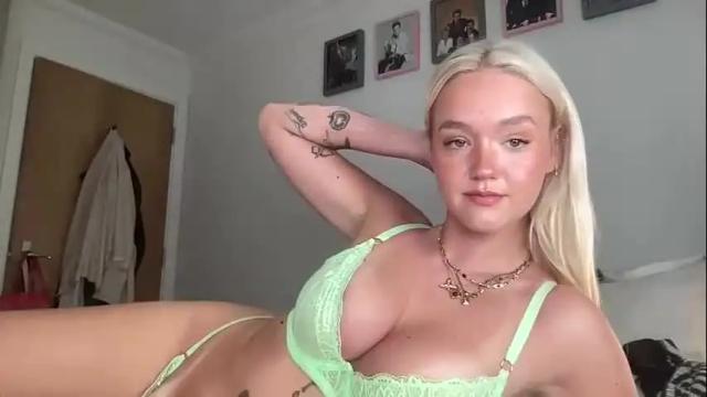 Image 2 of cherrygumlive Stream on Chaturbate on 1 month ago