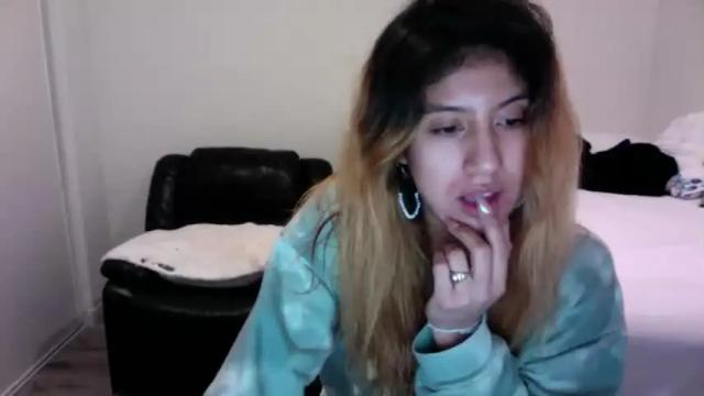 Image 2 of cherrylovely1 Stream on Chaturbate on 16 months ago