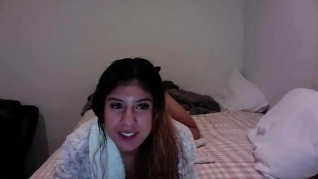 Image 2 of cherrylovely1 Stream on Chaturbate on 15 months ago