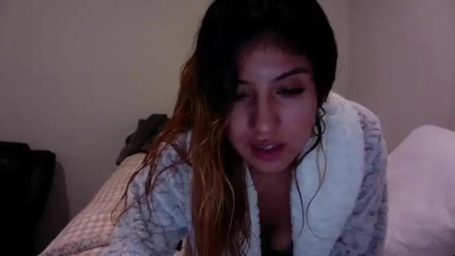 Image 4 of cherrylovely1 Stream on Chaturbate on 15 months ago