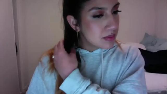 Image 3 of cherrylovely1 Stream on Chaturbate on 14 months ago