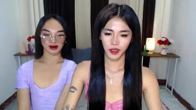 Image 3 of cherrymaegray Stream on Chaturbate on 15 months ago