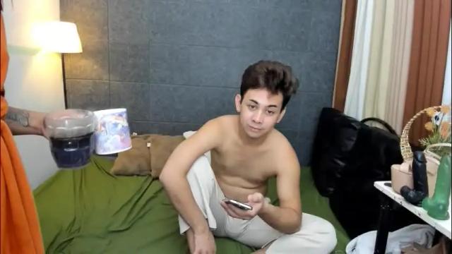 Image 6 of cherrymaegray Stream on Chaturbate on 2 months ago