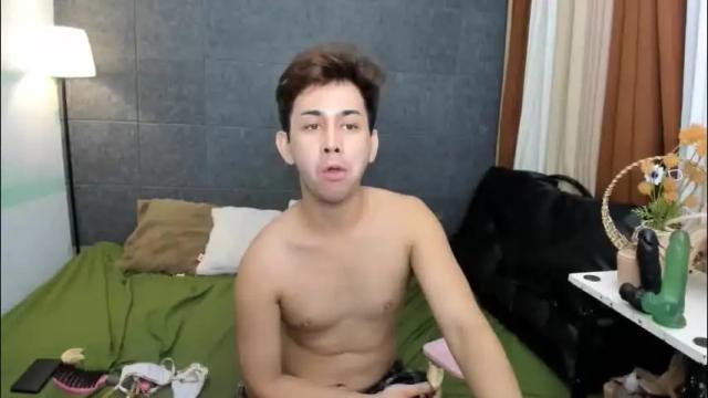 Image 10 of cherrymaegray Stream on Chaturbate on 2 months ago