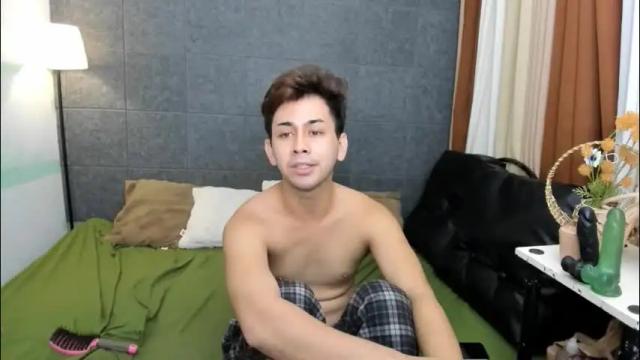 Image 8 of cherrymaegray Stream on Chaturbate on 2 months ago