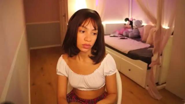 Image 8 of cherrynpie Stream on Chaturbate on 18 months ago
