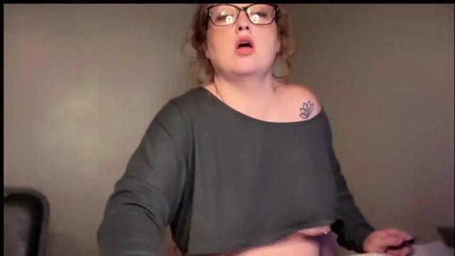 Image 2 of cherryreddd334 Stream on Chaturbate on 6 months ago