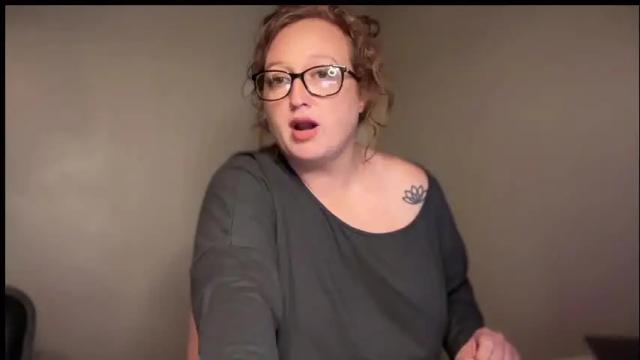 Image 4 of cherryreddd334 Stream on Chaturbate on 6 months ago