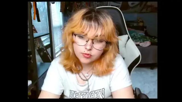 Image 2 of cherryslushiez Stream on Chaturbate on 6 days ago