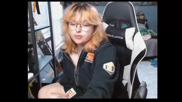 Image 7 of cherryslushiez Stream on Chaturbate on 6 days ago