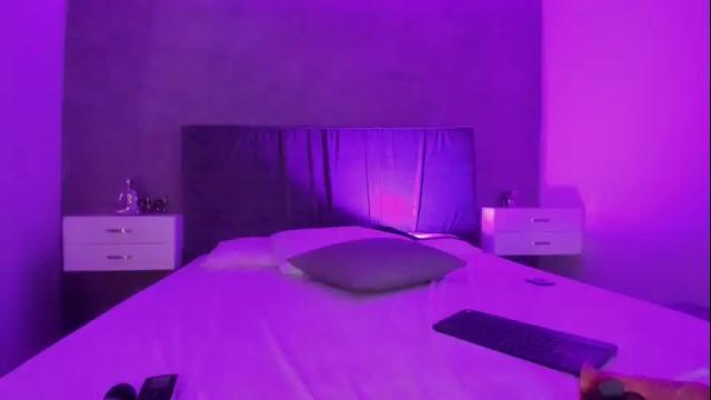 Image 11 of cherrysnow_ Stream on Chaturbate on 23 days ago