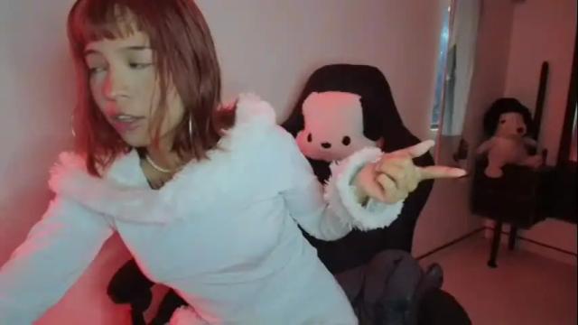 Image 3 of cherrywitchy Stream on Chaturbate on 1 month ago