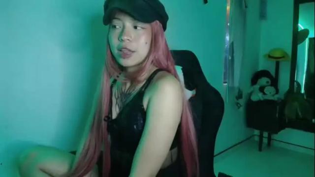 Image 4 of cherrywitchy Stream on Chaturbate on 1 month ago